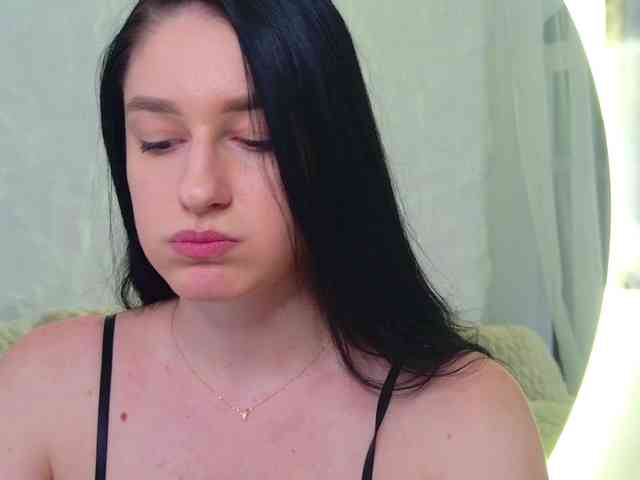 Moniqque