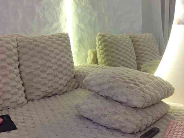 Moniqque webcam