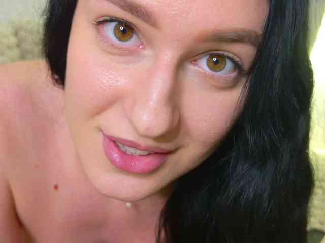 Moniqque webcam
