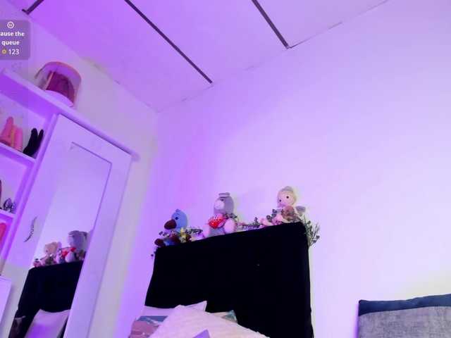 Lisvandre live webcam show