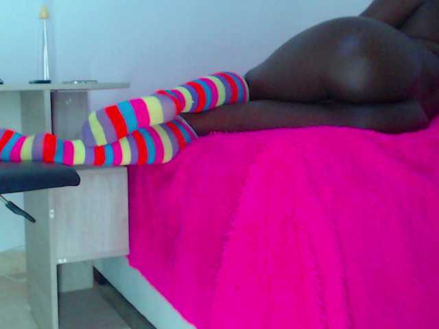 milytylor live cam on BongaCams