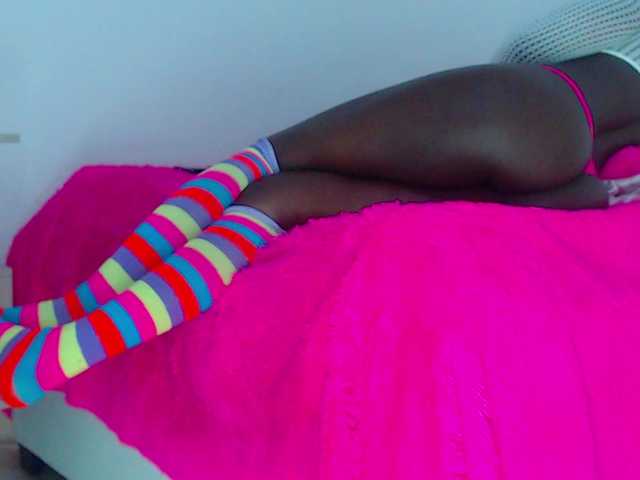 milytylor live cam on BongaCams