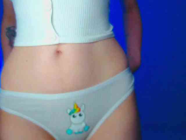 Emelicristal webcam