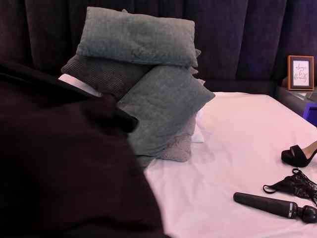 Freyaa25 webcam