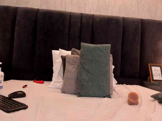 Freyaa25 webcam