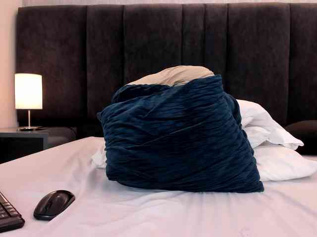 Freyaa25 webcam