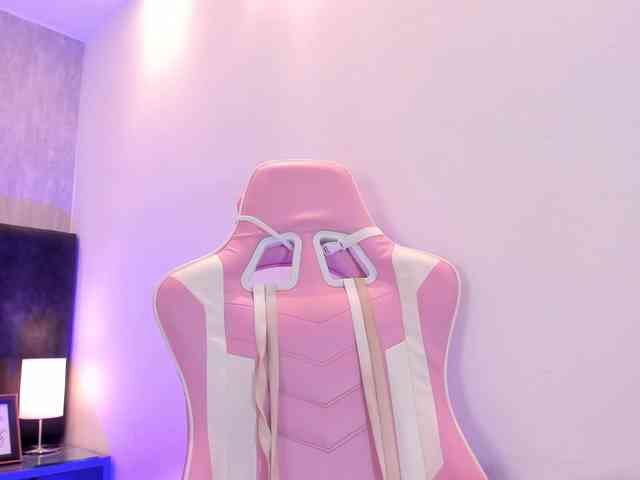 Freyaa25 webcam