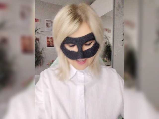 LOVEMENOW preview