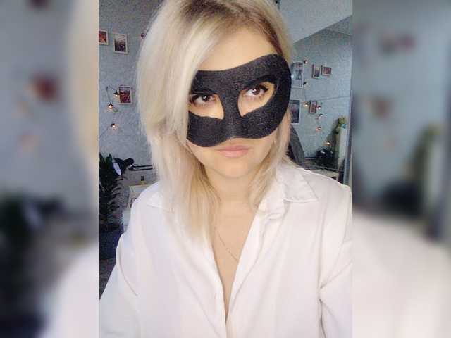 blackmask_ live cam preview