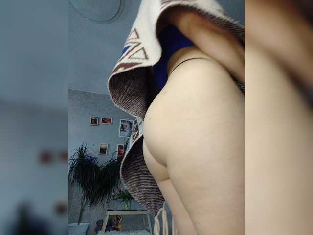 LOVEMENOW23 live cam on BongaCams