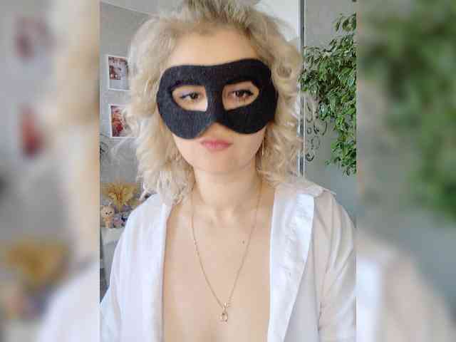 blackmask_ webcam