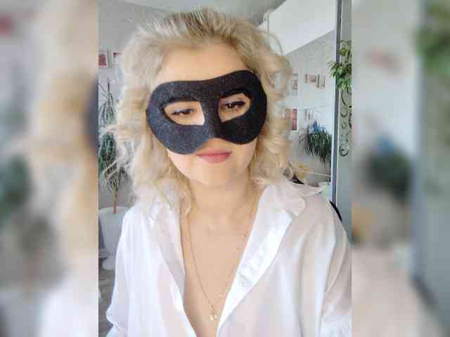 Live stream of LOVEMENOW23