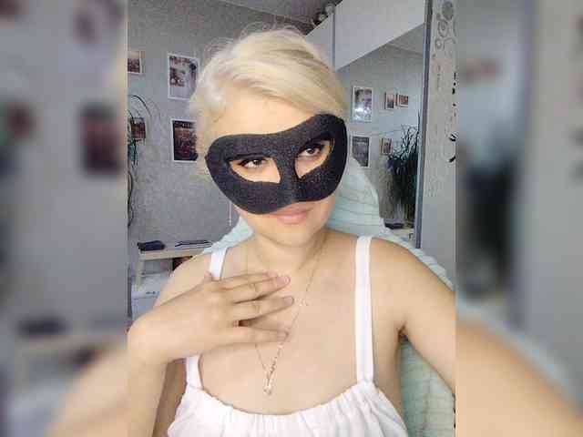blackmask_ webcam