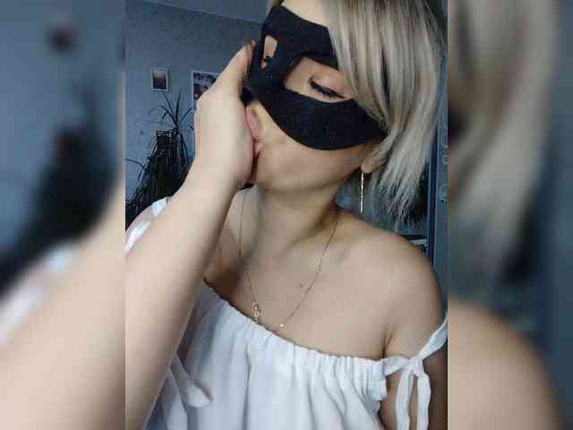 blackmask_ webcam