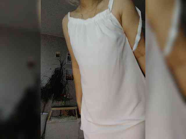 LOVEMENOW23 Sex Cam Show