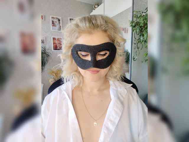 blackmask_ webcam