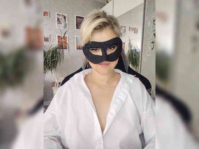 blackmask_ webcam