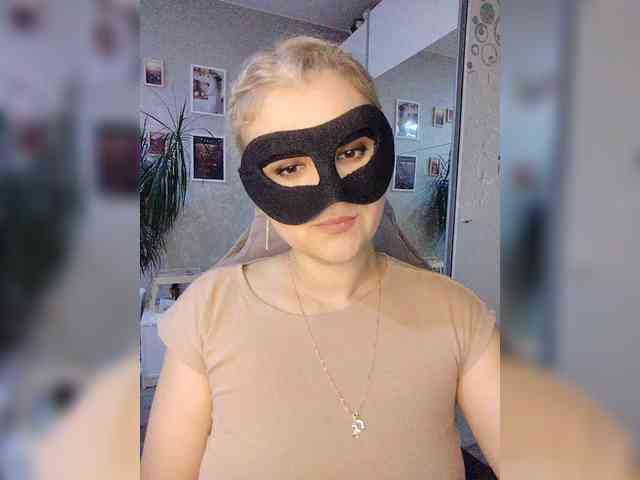 blackmask_ webcam