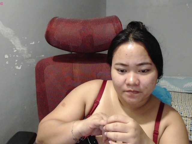 BubbleButtPinay live webcam show