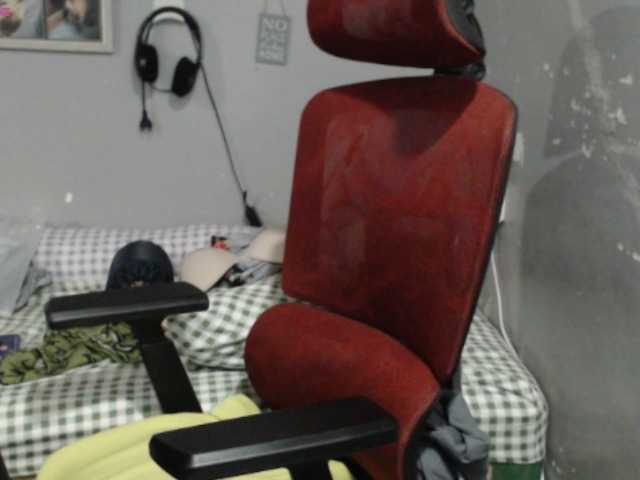 BubbleButtPinay, live now on BongaCams