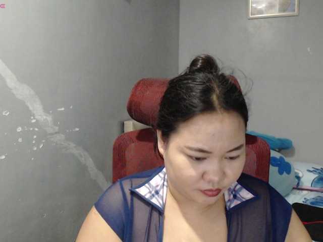 BubbleButtPinay live cam on BongaCams