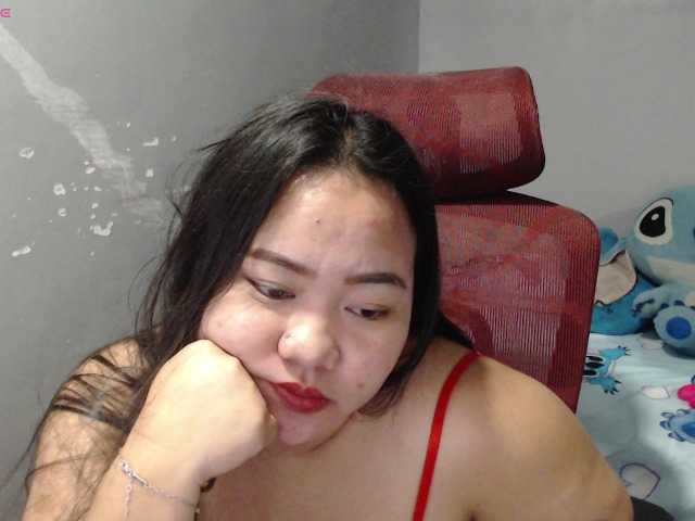 BubbleButtPinay live webcam show
