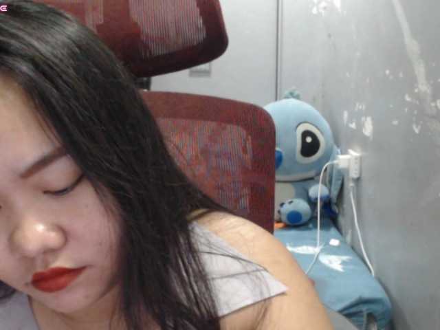 BubbleButtPinay live cam on BongaCams
