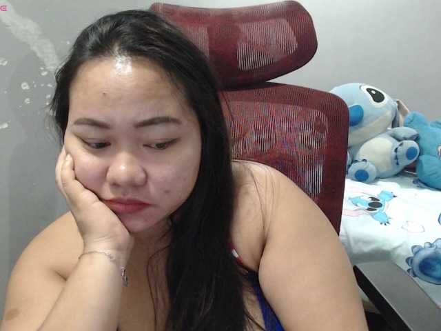 BubbleButtPinay live webcam show