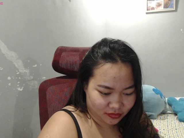 BubbleButtPinay live cam on BongaCams