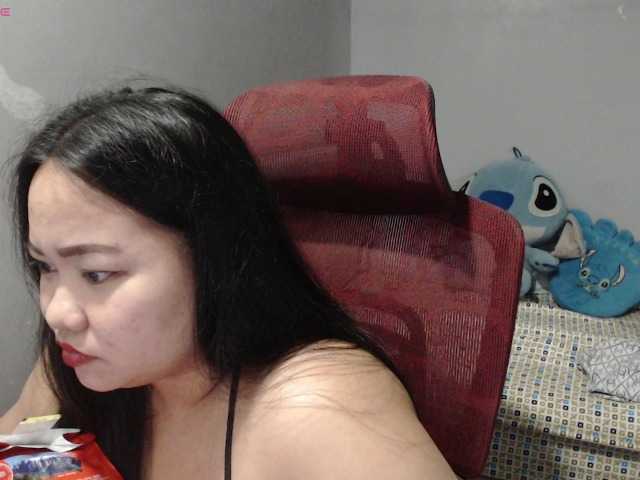 BubbleButtPinay live webcam show