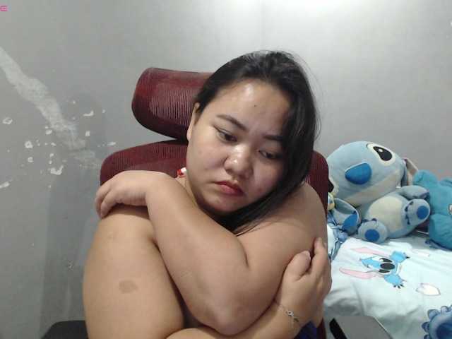 BubbleButtPinay live webcam show