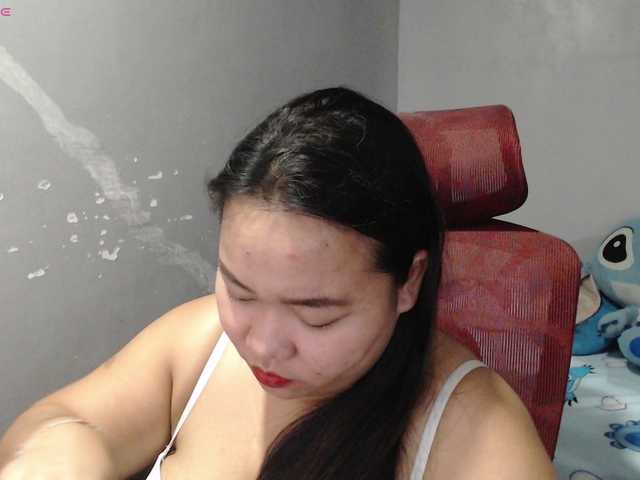 BubbleButtPinay live webcam show