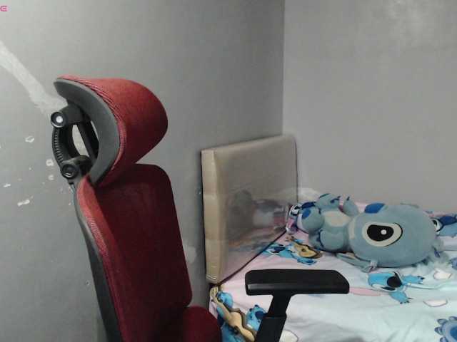 BubbleButtPinay live cam on BongaCams