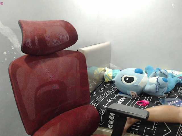 BubbleButtPinay live cam on UnifiedCams