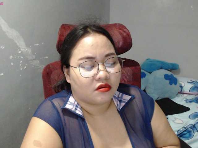 BubbleButtPinay live cam on BongaCams