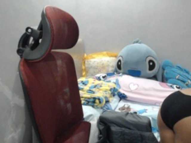 BubbleButtPinay