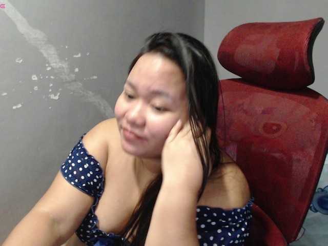 BubbleButtPinay live webcam show