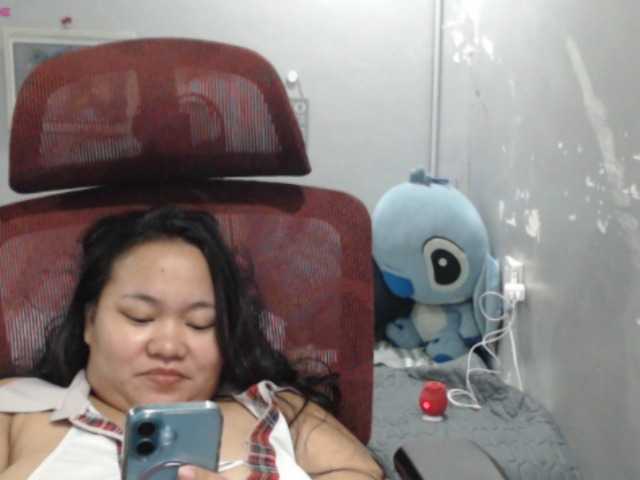 BubbleButtPinay live cam on BongaCams