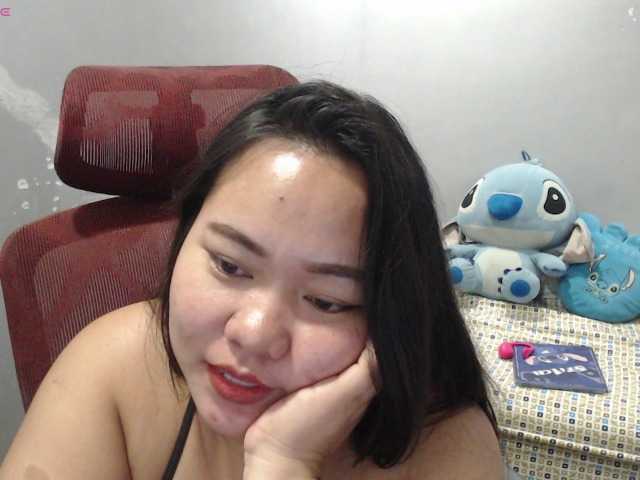 BubbleButtPinay live webcam show