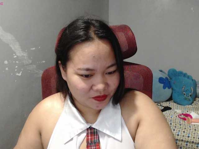 BubbleButtPinay live cam on BongaCams