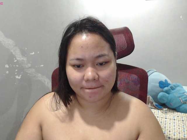 BubbleButtPinay live webcam show