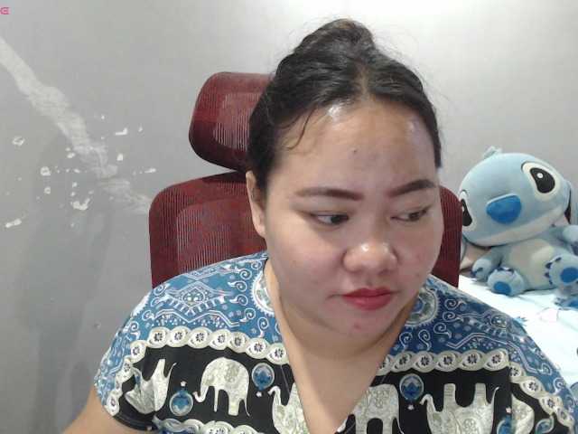 BubbleButtPinay live webcam show
