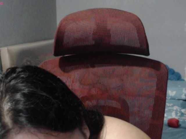 BubbleButtPinay live cam on BongaCams