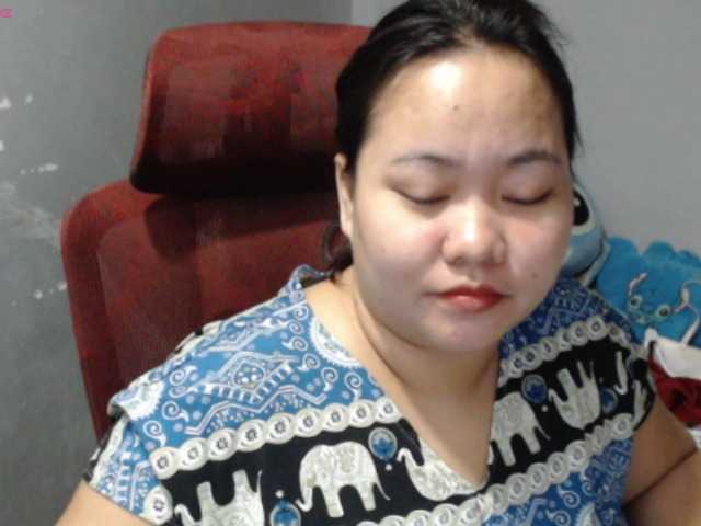 le modèle BubbleButtPinay est en webcam porno dans un show sur le site bongacams, il possède les tags suivants: Asian,Brunette,Shaved