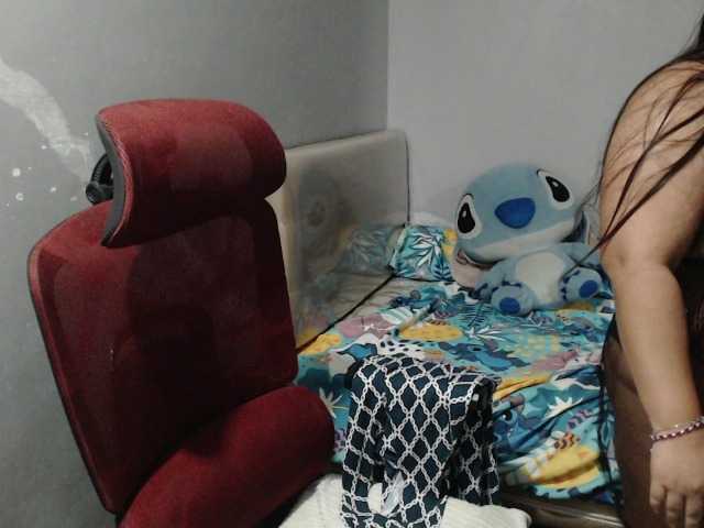 BubbleButtPinay live cam on BongaCams