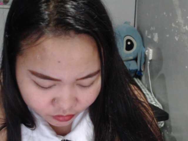 BubbleButtPinay live cam preview