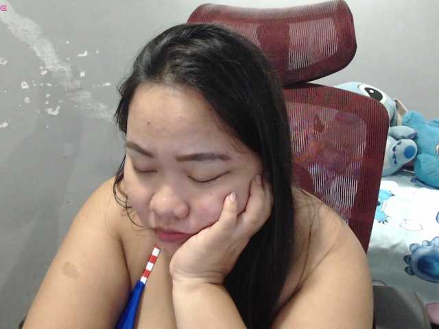 BubbleButtPinay live webcam show