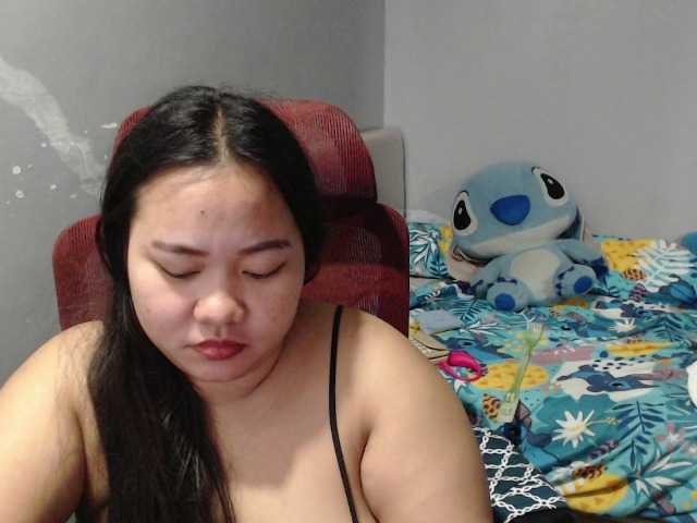 BubbleButtPinay live cam on BongaCams