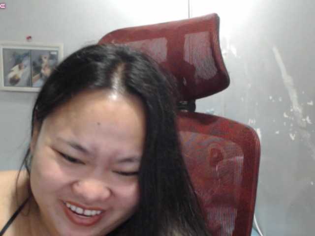 BubbleButtPinay live cam on BongaCams