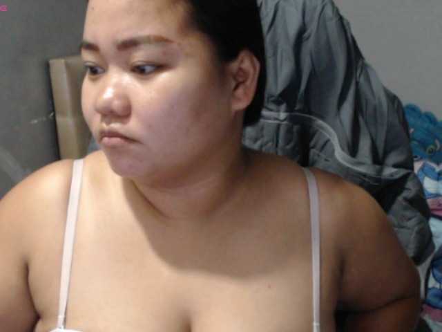 BubbleButtPinay live cam preview